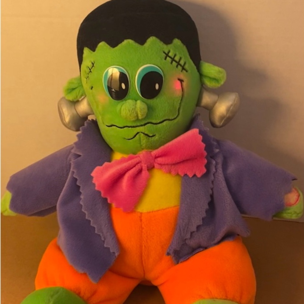 Dandee Frankenstein Singing and Shaking Halloween Monster Plush Doll 13”